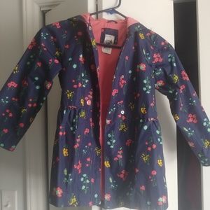 Girl's raincoat size L/6x